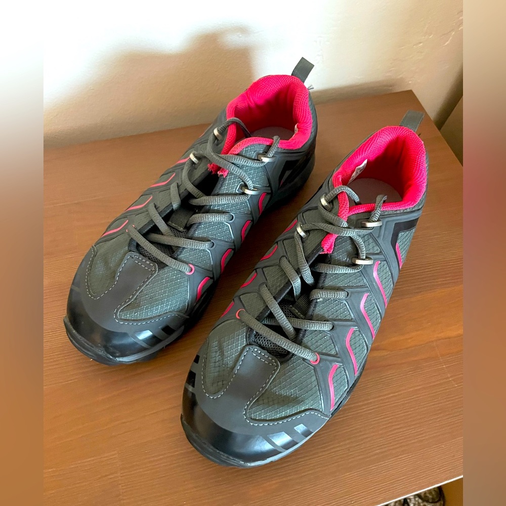Shimano clip in bike shoes